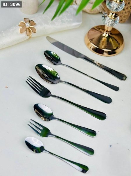 طقم معالق وشوك وسكاكين