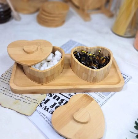 طقم مضيفة قلوب